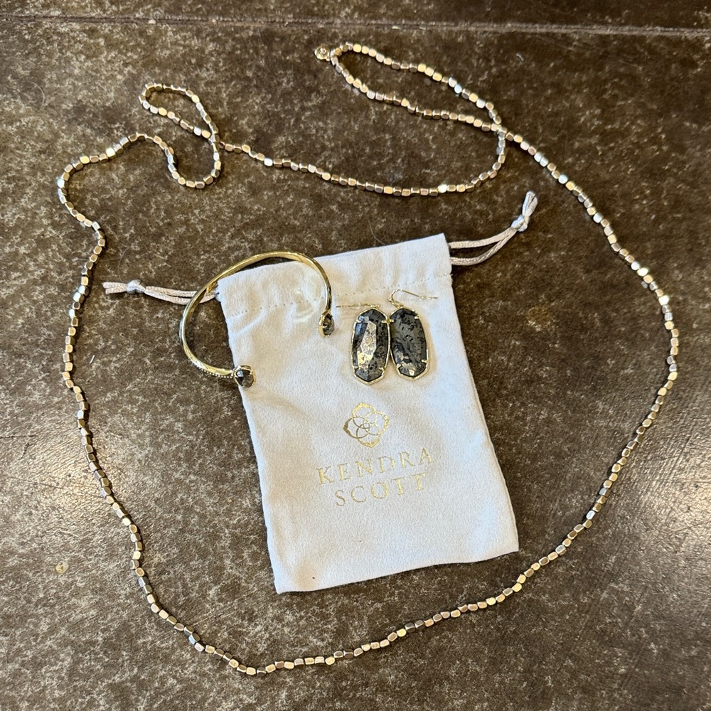 Kendra Scott Gold and Black Jewelry Set